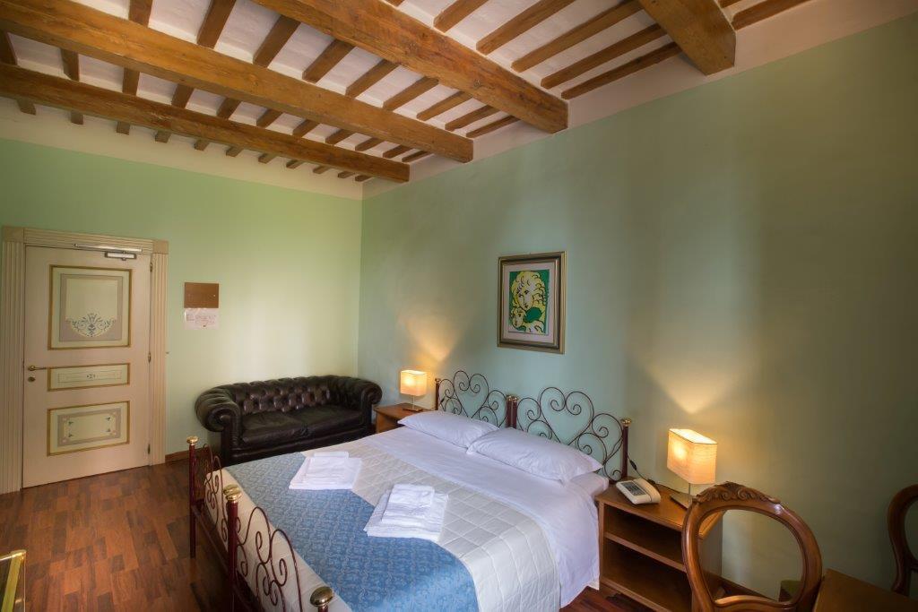 Hotel Camerlengo Corridonia Quarto foto